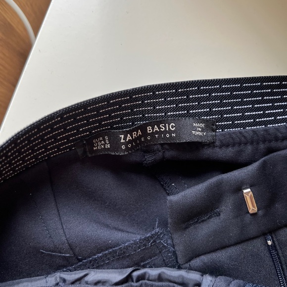 Zara navy dressed pants - Picture 2 of 2